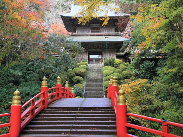 🏯 구름 바위 절 (운간지) 이미지 1